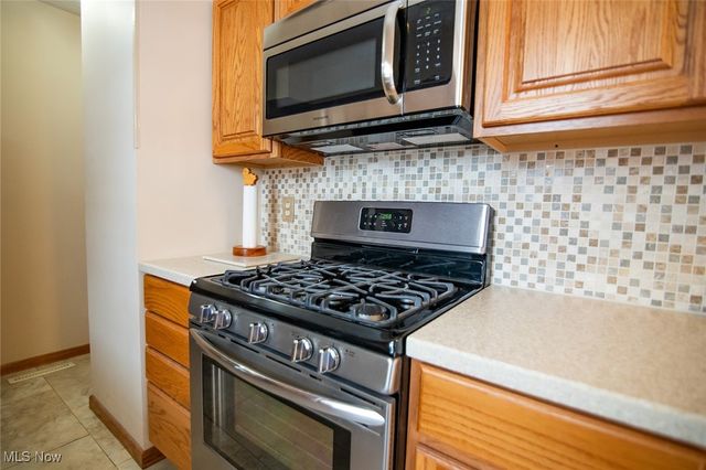 26 Parmetta Circle, Waverly, WV 26184