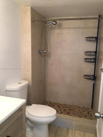 496 NW 165th St Rd D312, Miami, FL 33169