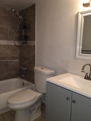 496 NW 165th St Rd D312, Miami, FL 33169