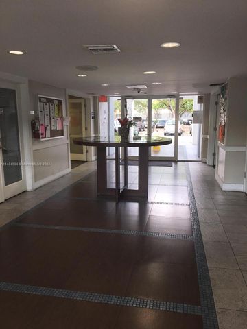 496 NW 165th St Rd D312, Miami, FL 33169