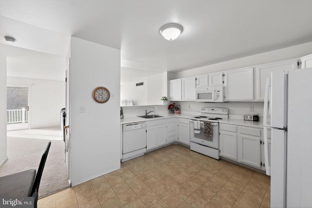 226 NORTHDOWN DR, Dover, DE 19904