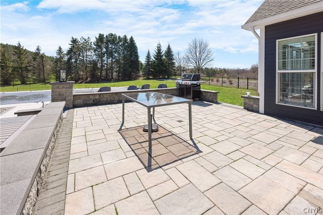 6198 Rossiter Road, Dewitt, NY 13078