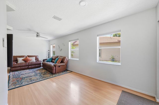 6261 NW 38TH Drive, Coral Springs, FL 33067
