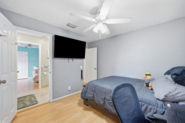 6261 NW 38TH Drive, Coral Springs, FL 33067
