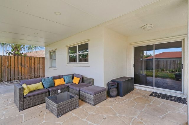6261 NW 38TH Drive, Coral Springs, FL 33067