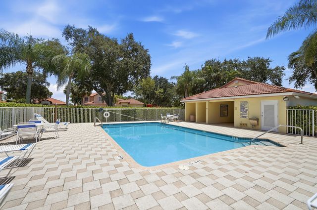 6261 NW 38TH Drive, Coral Springs, FL 33067