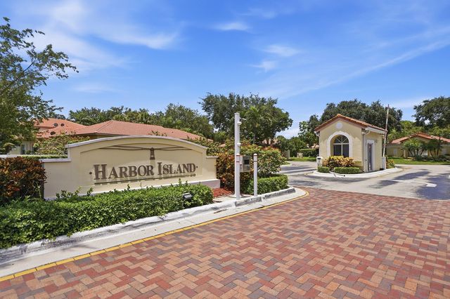 6261 NW 38TH Drive, Coral Springs, FL 33067