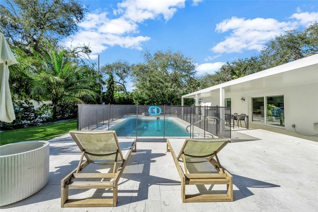 406 Indian Lilac Road, Vero Beach, FL 32963