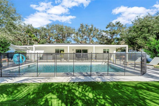 406 Indian Lilac Road, Vero Beach, FL 32963