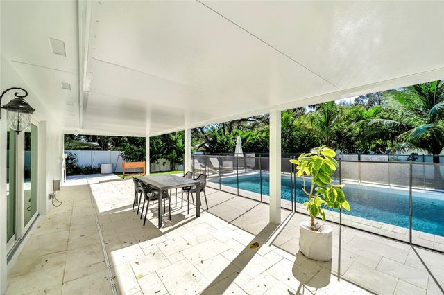 406 Indian Lilac Road, Vero Beach, FL 32963