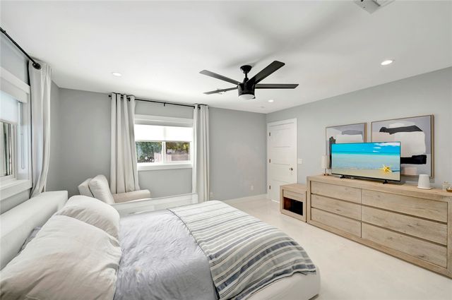 406 Indian Lilac Road, Vero Beach, FL 32963