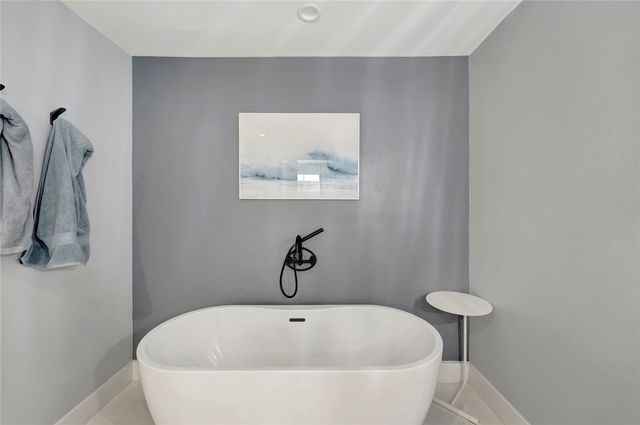 406 Indian Lilac Road, Vero Beach, FL 32963