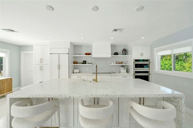 406 Indian Lilac Road, Vero Beach, FL 32963