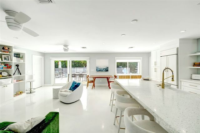 406 Indian Lilac Road, Vero Beach, FL 32963