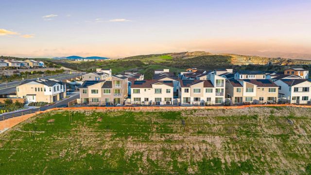 2158 Tributary Dr 1, Chula Vista, CA 91913