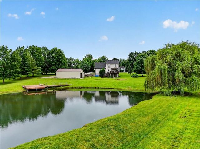 410 E Neil Chiles Road, Buckner, MO 64016