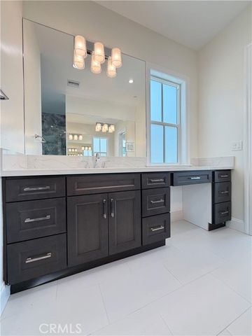 1688 E Mendocino, Altadena, CA 91001