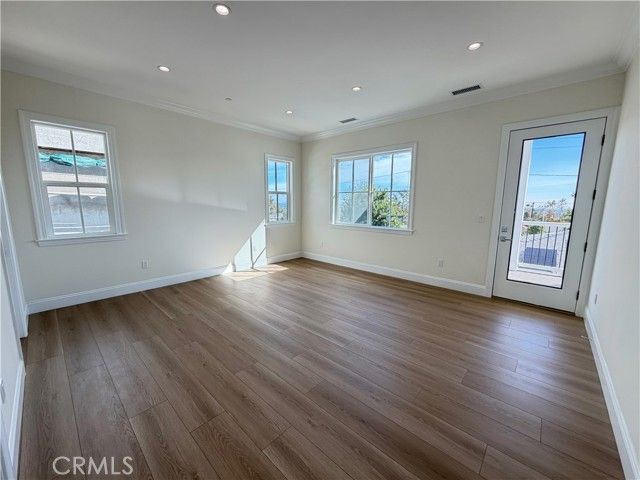 1688 E Mendocino, Altadena, CA 91001