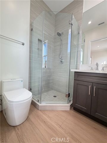 1688 E Mendocino, Altadena, CA 91001