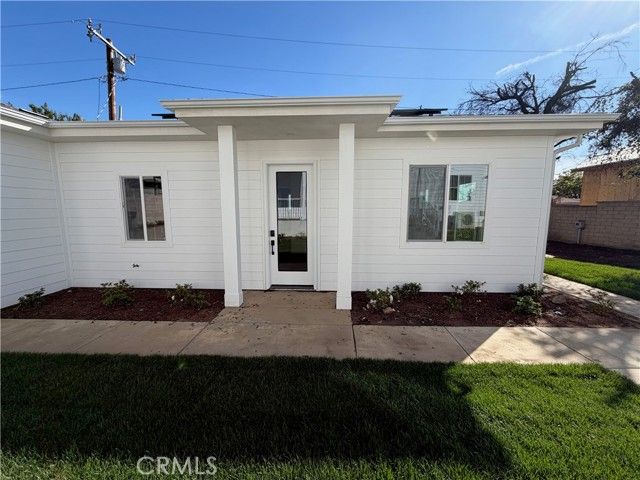 1688 E Mendocino, Altadena, CA 91001