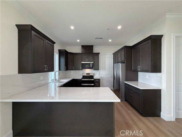 1688 E Mendocino, Altadena, CA 91001