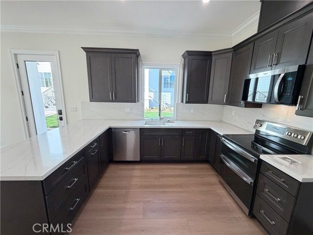 1688 E Mendocino, Altadena, CA 91001