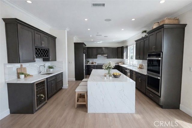 1688 E Mendocino, Altadena, CA 91001