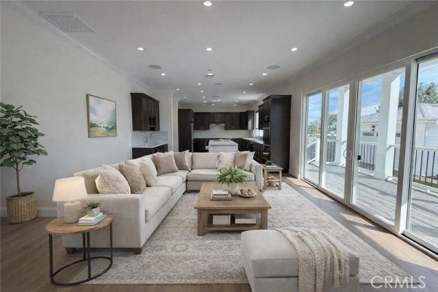 1688 E Mendocino, Altadena, CA 91001