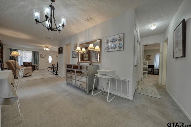 1210 Chateau Lane, Hideaway, TX 75771