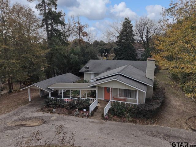 1210 Chateau Lane, Hideaway, TX 75771