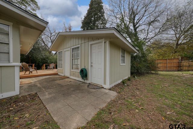 1210 Chateau Lane, Hideaway, TX 75771