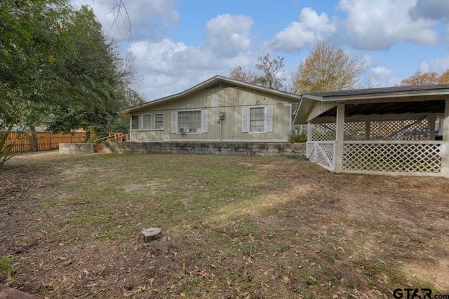 1210 Chateau Lane, Hideaway, TX 75771