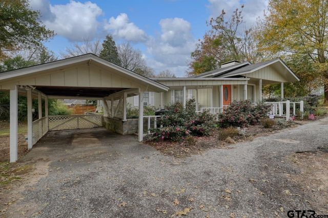 1210 Chateau Lane, Hideaway, TX 75771