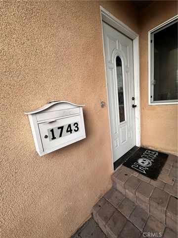 1743 W 37th Street, Los Angeles, CA 90018