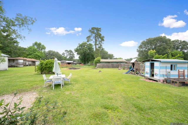 40110 Coontrap Rd, Gonzales, LA 70737