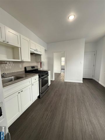 8-10 3rd Street, Paterson, NJ 07522