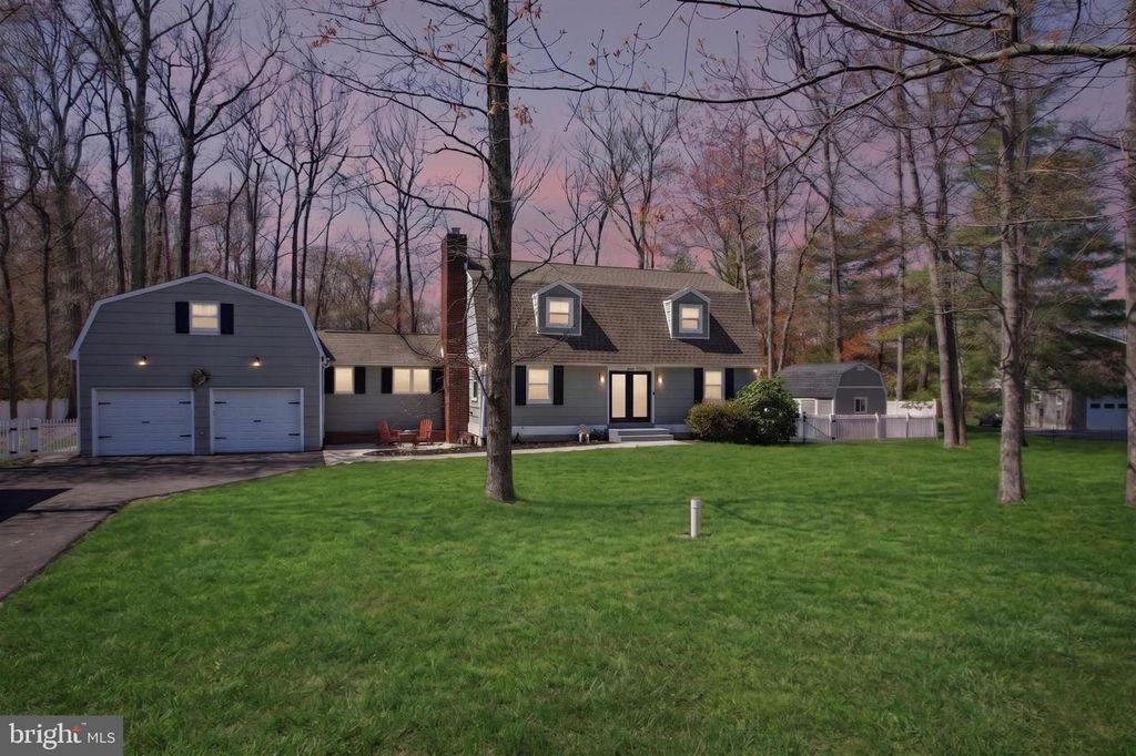 351 MERRICK RD, Robbinsville, NJ 08691