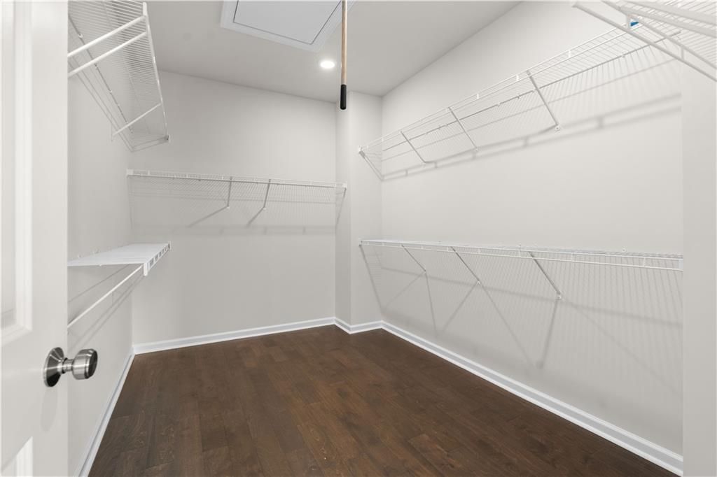 Image 38 of property listing at 651 Summitt Hill Way, Cumming, GA 30040