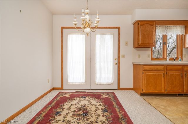 1389 N Milburn Square NE, Bolivar, OH 44612