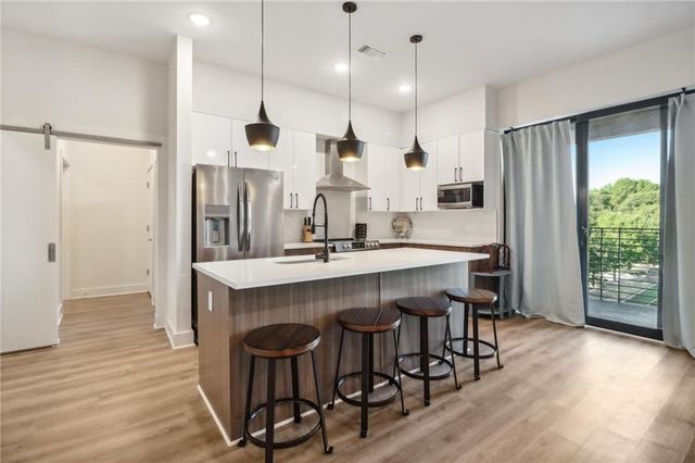 112 Rogers Street NE 206, Atlanta, GA 30317