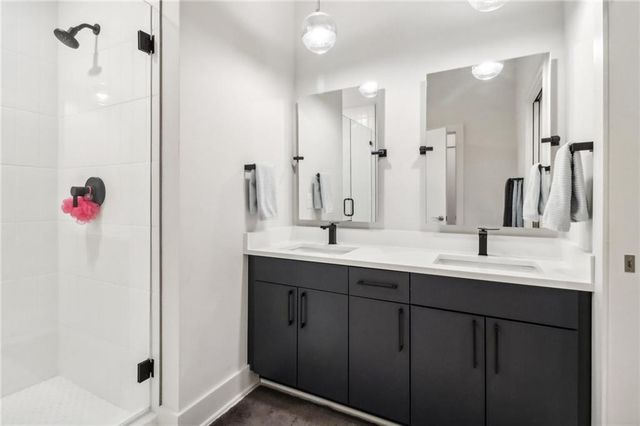 112 Rogers Street NE 206, Atlanta, GA 30317