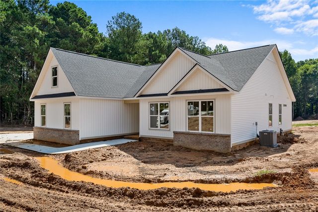 6900 Midway Road, Williamston, SC 29697