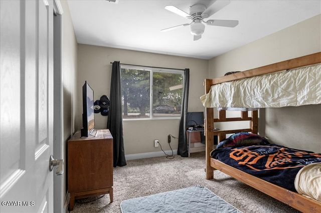 20924 Brentwood Drive, Tehachapi, CA 93561