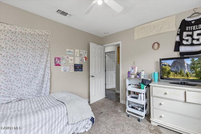 20924 Brentwood Drive, Tehachapi, CA 93561