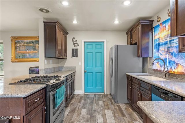 20924 Brentwood Drive, Tehachapi, CA 93561