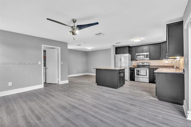 14212 NE 4th Ave, Miami, FL 33161