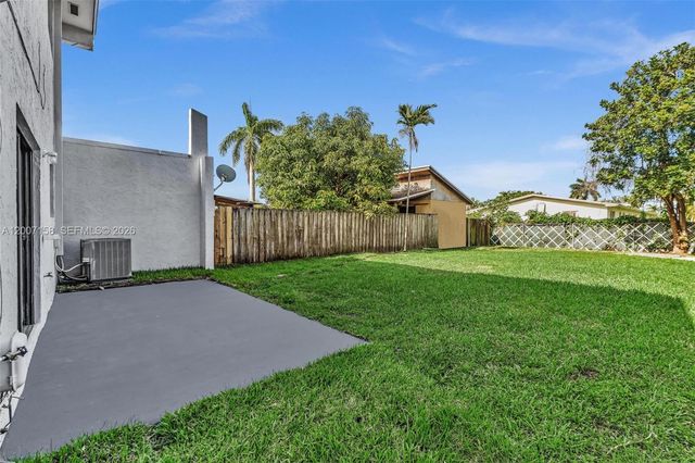 14212 NE 4th Ave, Miami, FL 33161