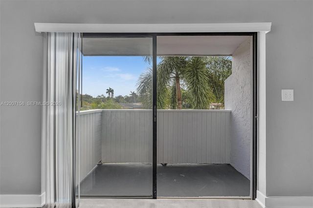 14212 NE 4th Ave, Miami, FL 33161