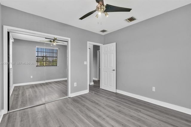 14212 NE 4th Ave, Miami, FL 33161