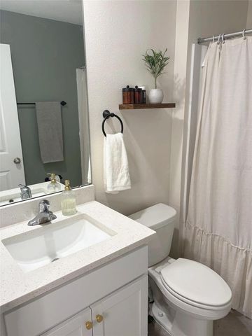 37377 ANGEL WINGS AVENUE, Zephyrhills, FL 33541